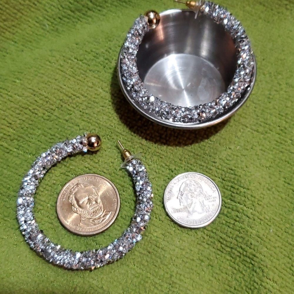 Earrings - Picture 5 of 5